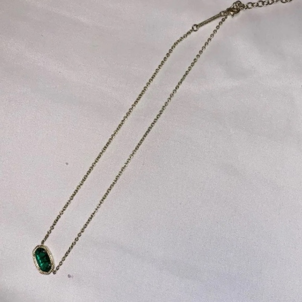 NEW Kendra scott necklace!